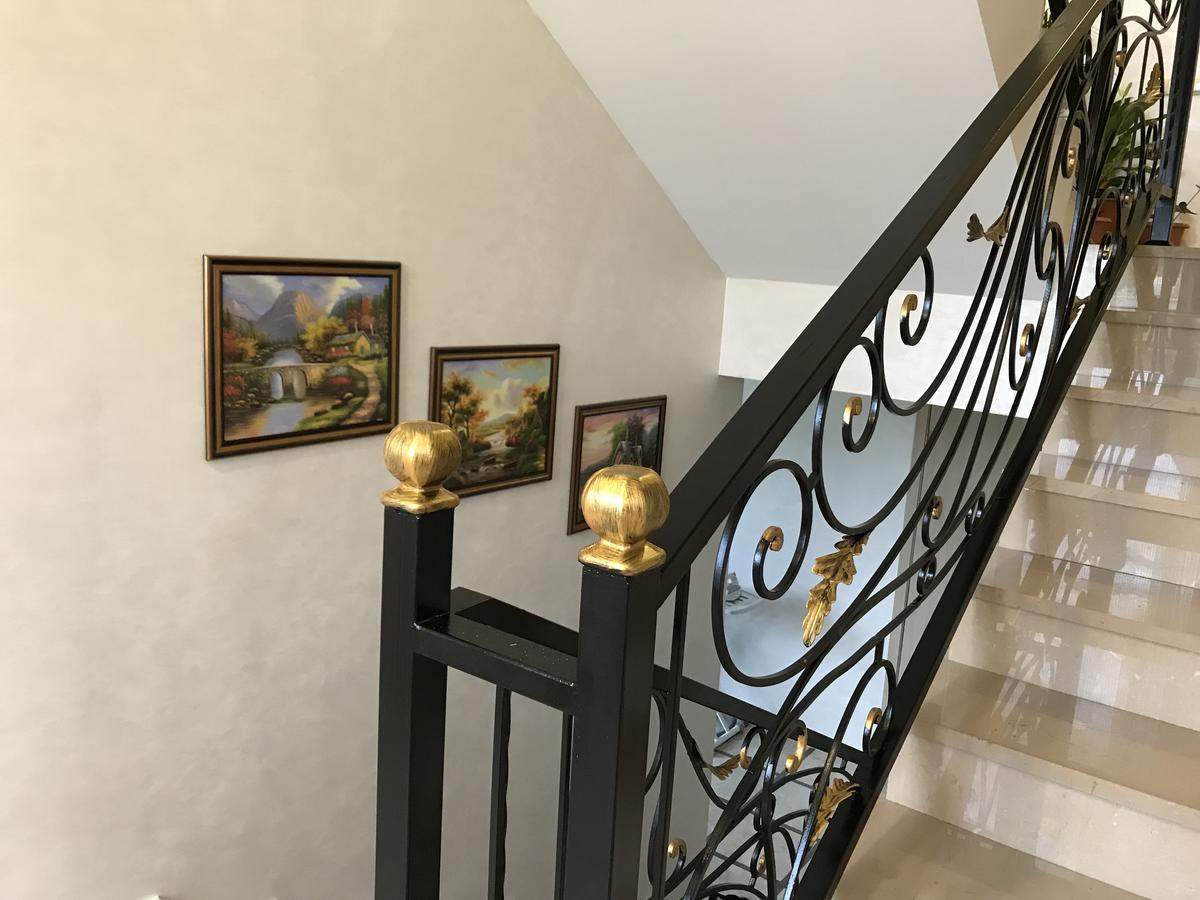 Villa Mariana Batumi Eksteriør billede