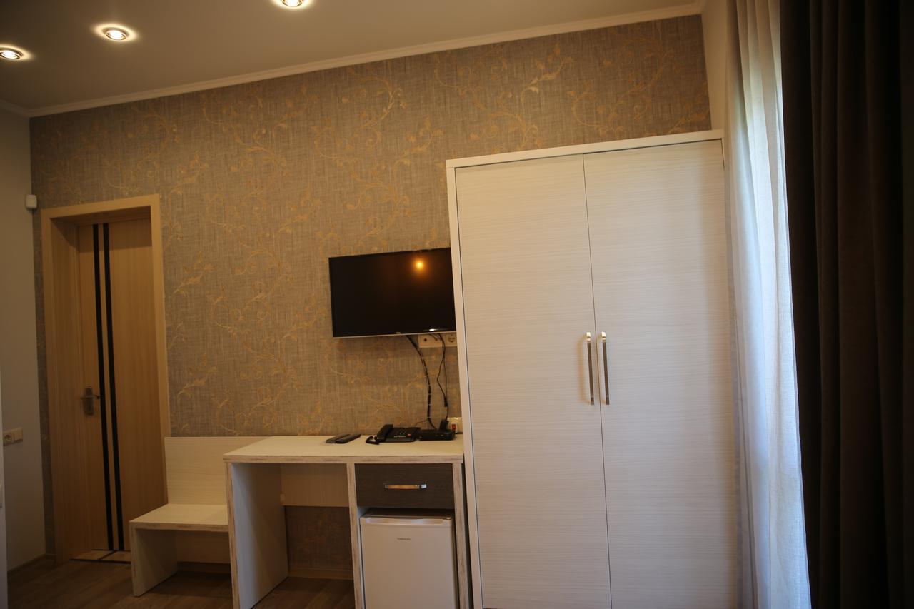 Villa Mariana Batumi Eksteriør billede