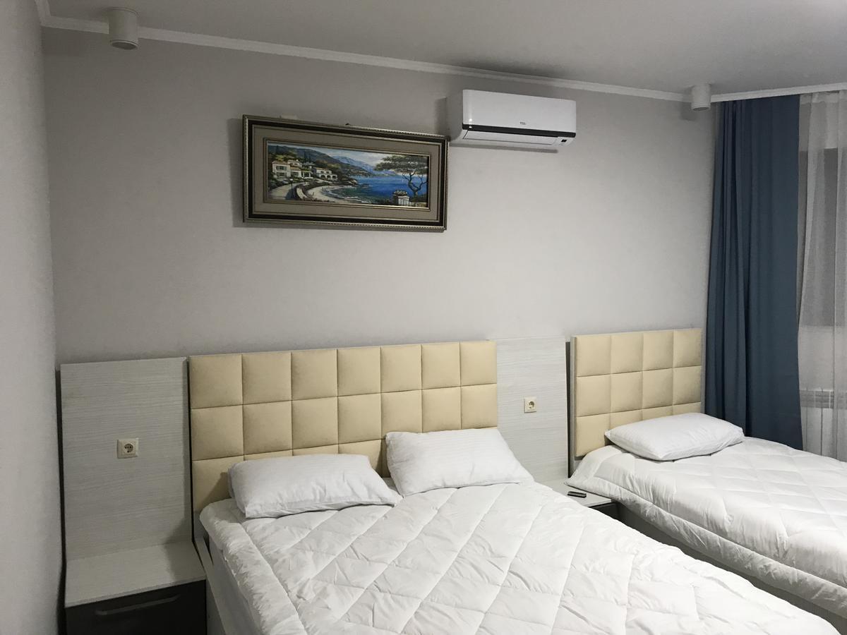 Villa Mariana Batumi Eksteriør billede